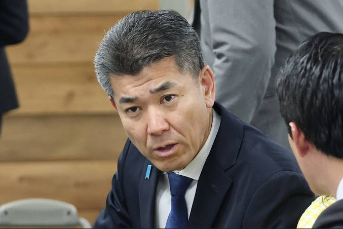 中革・泉健太氏　「オールドメディアに乗せられるな!!政策と予算優先」と党を裏切る…　496万表示