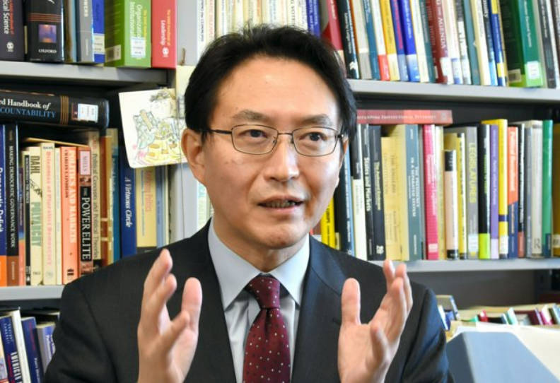 【朝日】首相のカタログギフト「三権分立ゆがめる」