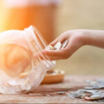 ファイナンシャルフィールド「82歳独身です。私の死後貯金2000万円はどうなるのでしょうか？」