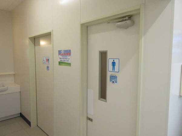 ファイナンシャルフィールド「急な腹痛。何も買わずにコンビニのトイレを使ってもいいですよね？」