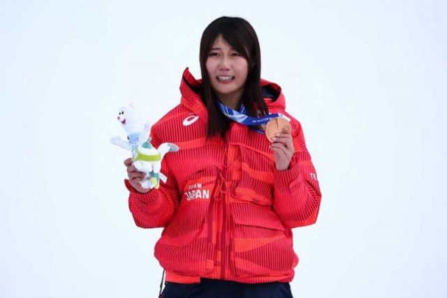 涙の銅メダル村瀬心椛が告白「正直金メダル獲れた。そう思った」　SNSに長文…心境明かす「こんな悔しい気持ちは一生ありません」