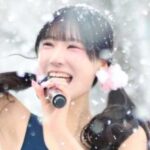 【芸能】さっぽろ雪まつりで現役アイドルが雪降る中「スクール水着姿」でパフォーマンス披露　ネット驚愕
