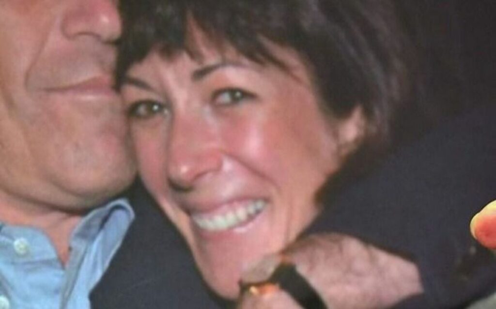 エプスタイン、ビデオを入手し少女を性〇隷に、斡旋したモデル業者が獄中死 　真偽不明