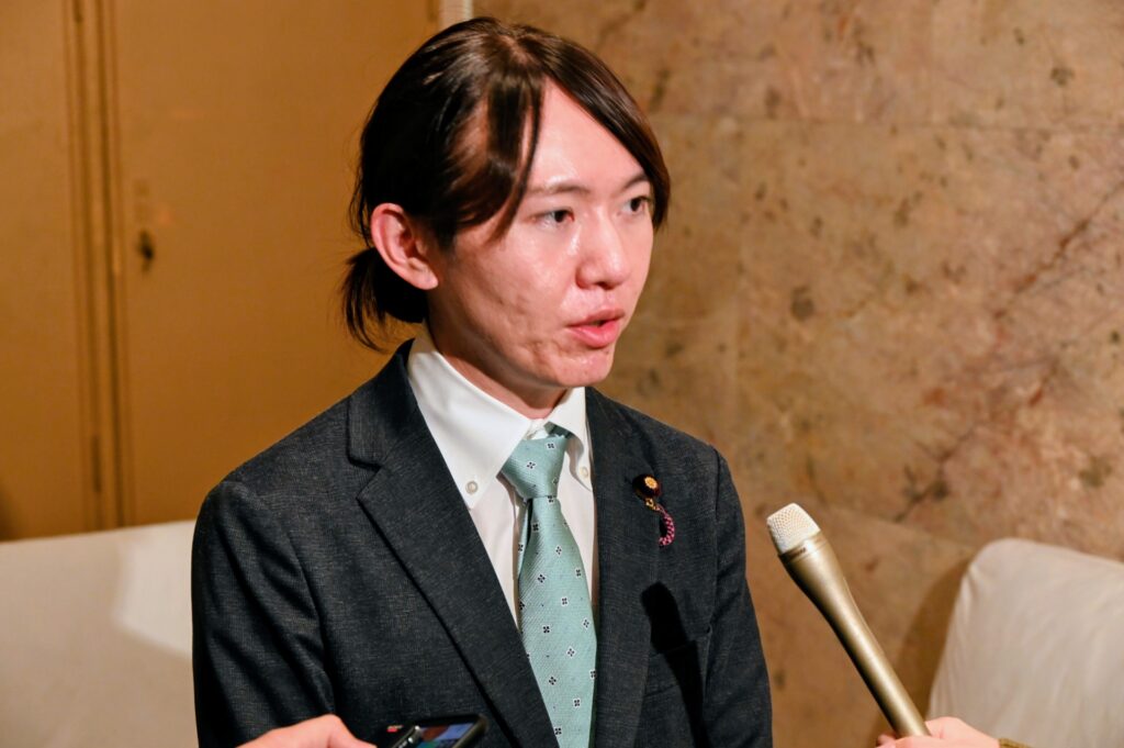 【国民会議】呼ばれず不満あらわ　参政神谷氏「こちらも態度変える」