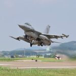 韓国空軍のＦ１６戦闘機が墜落…対策本部設置、調査開始
