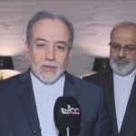 【イラン政権中枢から複数の煙、ハメネイ師の住居の近くや大統領の公邸、国家安全保障会議も開かれる場所など】　米・イスラエル軍、イラン当局者が最初の標的＝関係筋