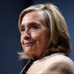 【悲報】ビル・クリントンさん、エプスタイン島に行ってないと釈明してしまうW