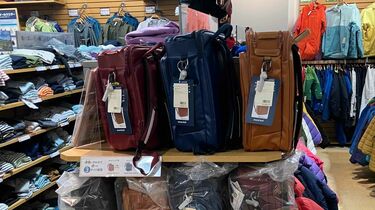 【わんパック】ラン活疲れを癒やすモンベル「1万円台ランドセル」の正体　自治体の無償配布が変えた“通学カバン”の常識