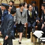 衆院予算委、与党が「異例」の採決強行　10日に中央公聴会開催 | 毎日新聞