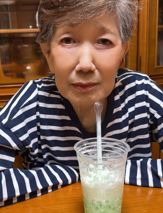 【芸能】80歳・水前寺清子〝最新ショット〟に反響！「爽やか」「どうされたのか？」「元気そう」