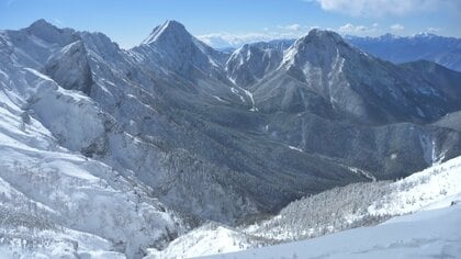 【長野】「道に迷ったので救助してほしい」　八ヶ岳連峰の赤岳で東京の26歳男性会社員が遭難　1日朝から救助へ