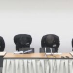 【岐阜】「ネットで検診の盗撮動画を見て興味が…」 内科検診中の女子児童を盗撮 32歳教諭を懲戒免職