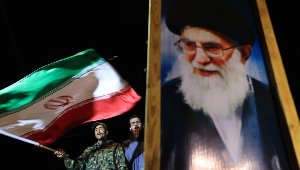 【35年にわたり君臨】殺害されたイラン最高指導者ハメネイ師　その生涯と権力の軌跡