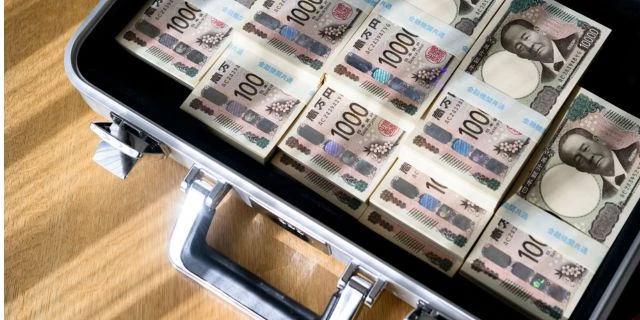 【東京】都内の落とし物「現金45億円」で過去最多、背景にセルフレジの釣り銭忘れ？　7割は本人に返還も…5.9億円は拾った人に、6.8億円は都の収入に