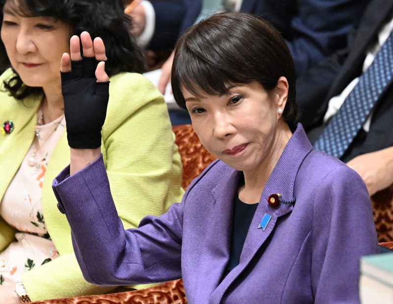 【女性天皇賛成、5割下回る】皇室典範改正に影響も　衆院選当選者