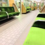 【調査】電車の座席に「一人ずつ仕切りがあったらいいのに」約6割の回答に賛否「嬉しいです」「子ども連れには不便」