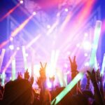 【トレンド】60代の半数以上がハマる“推し活”の今　年金は「孫への小遣い」より「Snow Man」に