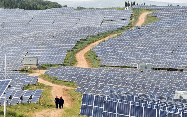 【北京】中国太陽光パネル7社、供給過剰で最大8900億円の赤字に　25年12月期