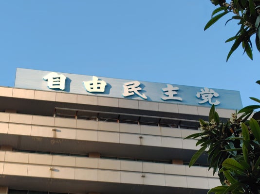 【読売新聞社】自民支持率が３年４か月ぶりに４割台、高市首相の期待感でイメージ回復か…野党は右肩上がりのチームみらいトップ