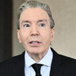 デーブ・スペクター「平和が一番」　異例のオチなしＸガチ投稿に反響「おっしゃる通り」