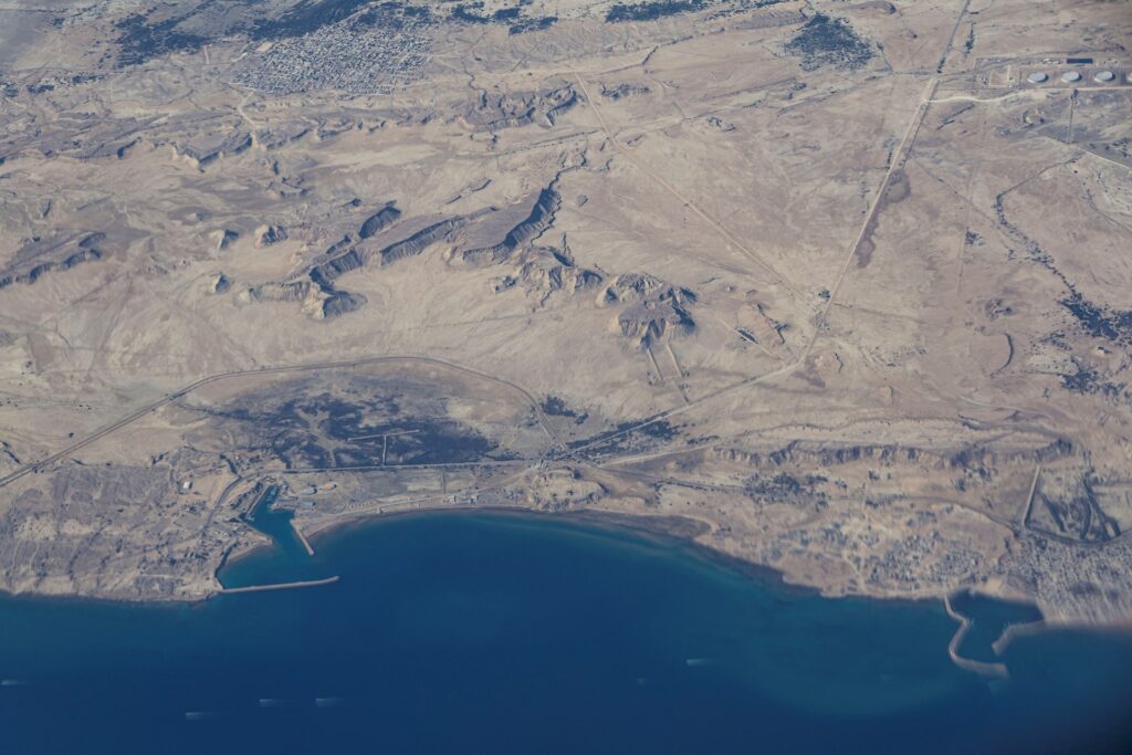 【国際】イラン革命防衛隊がホルムズ海峡封鎖、通過の船舶「炎上させる」と警告