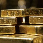 【市況】金現物が下落、ドル堅調が圧迫　銀・白金も安い