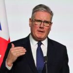 英首相、キプロスに駆逐艦「ドラゴン」やヘリを派遣　英軍基地への無人機攻撃受け防空強化