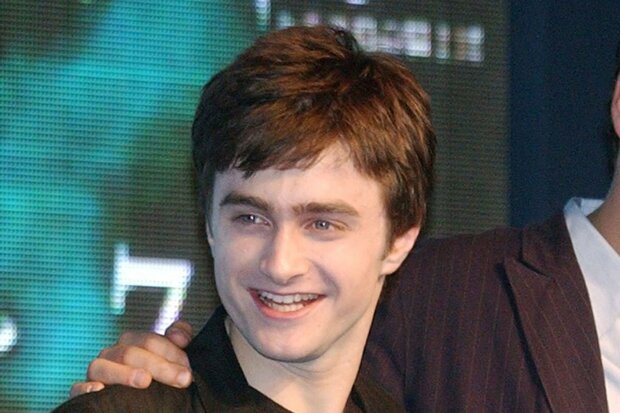 【芸能】ダニエル・ラドクリフ　アルコール依存症に加え「一日中コーヒーとタバコで生活」と告白