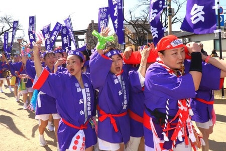 【各地の祭り】脱「女人禁制」、相次ぐ　はだか祭や野馬追、条件撤廃も　伝統か平等か、地域葛藤・国際女性デー