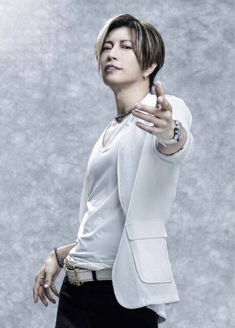 GACKTの「報奨金2000万円は安い」発言はなぜ共感されなかったのか？背景無視の“上から目線”に世論が反発