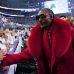 【日経】NetflixがWBCに賭ける理由　動画配信はなぜスポーツに向かうのか