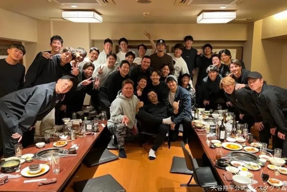 【画像】焼肉屋での侍ジャパンの決起集会、レベチw