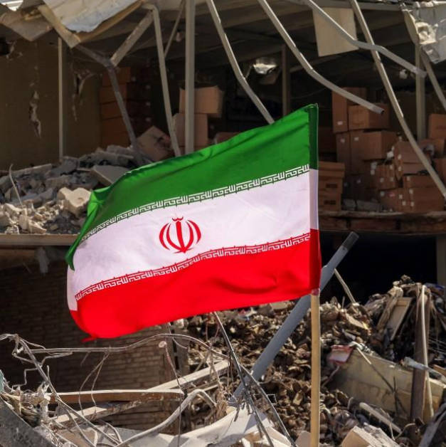 イラン国防軍「反体制派は容赦なく射〇する」イラン警察「窃盗犯も容赦なく射〇する」