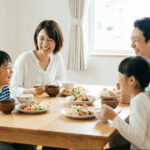 児童1人2万円の支給！ 物価高対応子育て応援手当が開始