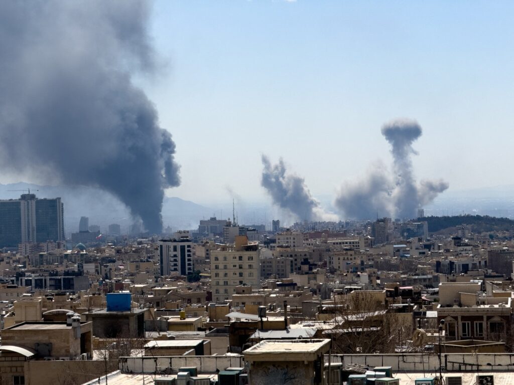 【悲報】UAE、イラン戦争参戦検討w w w