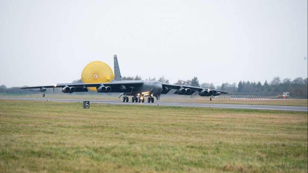 イラン、イギリス軍基地にも攻撃。イギリス参戦へ