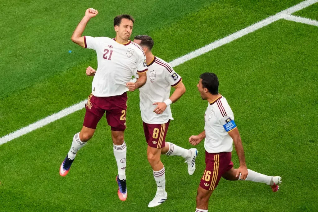 【W杯】スペイン　4大会ぶりV王手!　鉄壁“無敵艦隊”37試合連続不敗の世界記録並んだ　スペイン2-0フランス
