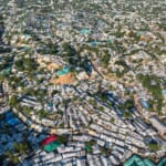 【国際】ロヒンギャ難民船相次ぎ転覆か　500人超がシケの海で死亡の恐れ