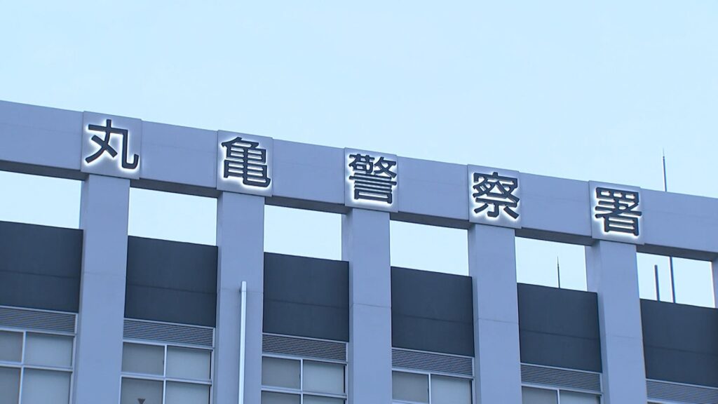 【悲報】女性に「ちんすこう食べて」と話しかけた男性、逮捕w w w