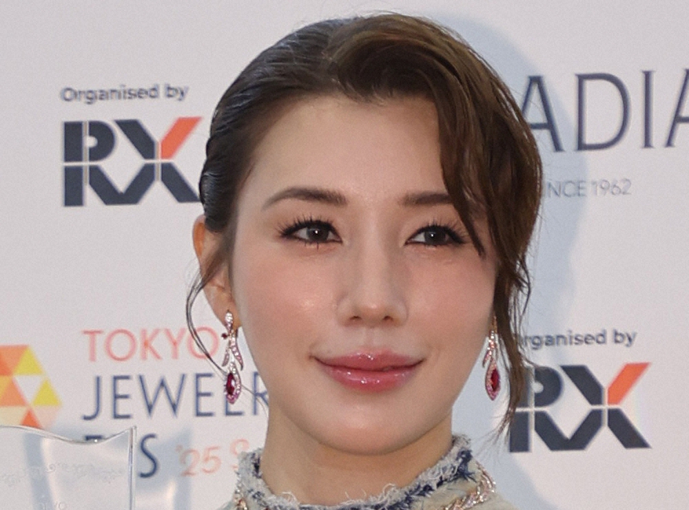 【芸能】仲里依紗、長年悩まされてきた『おう吐恐怖症』を告白　「過呼吸みたいになって…パニックになる」