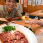 維新・梅村氏「牛の生レバー解禁へ研究を」　上野厚労相「禁止前に食べた。安全性が重要」