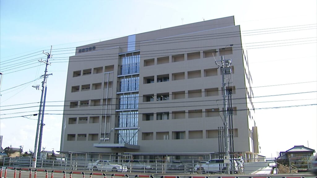 入ったばかりのコンビニ従業員…勤務先のレジから40万円をポケットに
