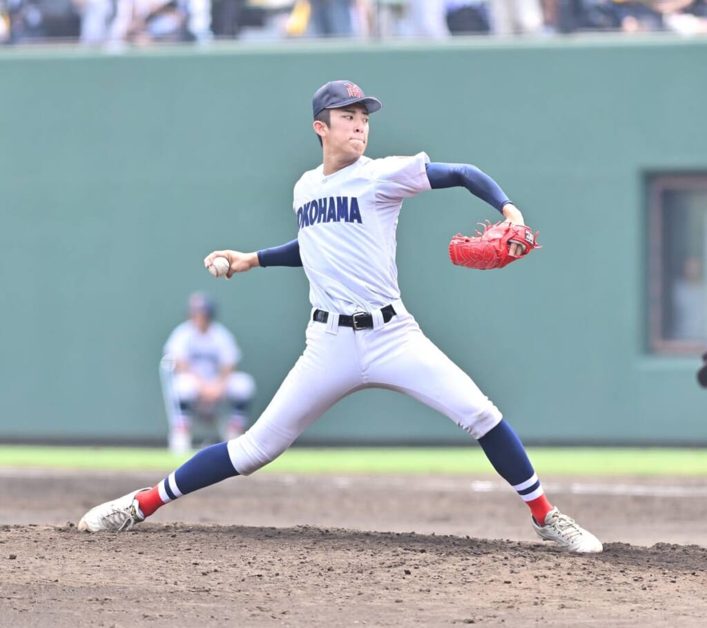 【高校野球】横浜が８回コールドで東海大相模に快勝…宿命のライバルから１５安打８得点　ドラ１候補右腕・織田翔希も復帰