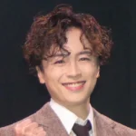 舞台俳優「観劇中に飴ちゃん食べたりとか、音、ぜーんぶ聞こえてるからね」マナー指摘も…謝罪「争いの種を産みたかったわけではない」