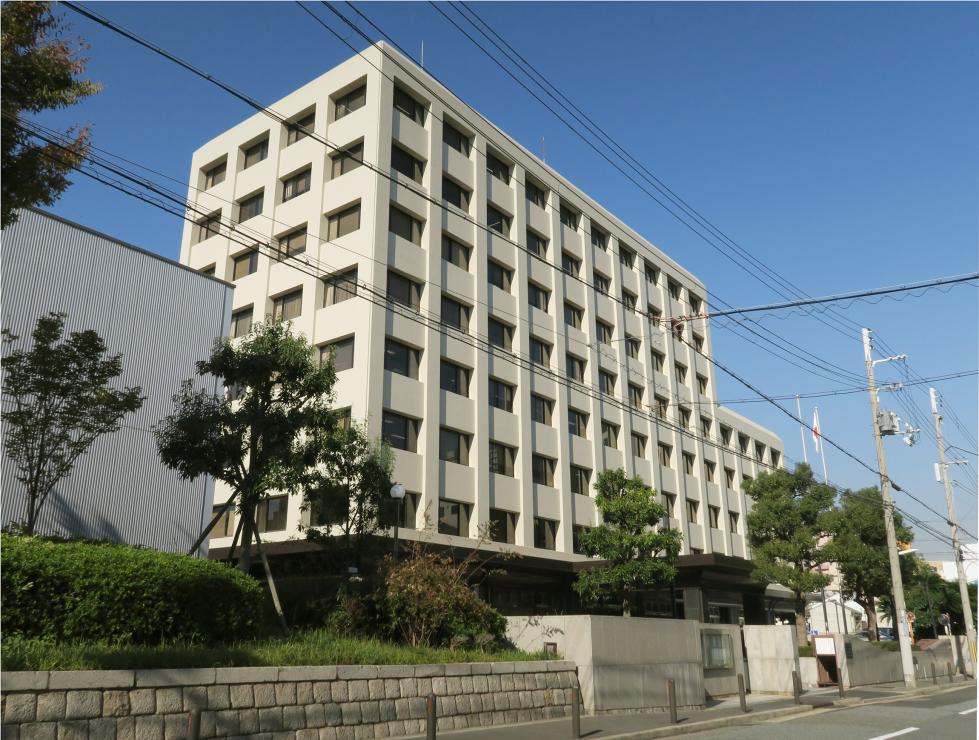 神戸・冷凍庫遺体、元妻を起訴　死体損壊と遺棄　神戸地検