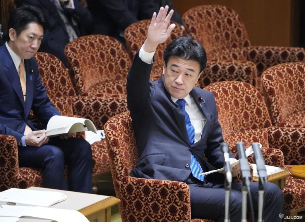 【皇室典範改正案】あす採決　１７日にも成立見通し