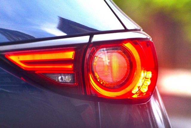 【車】ウインカー「3秒前点灯」わずか1%、おいおい大丈夫か 交通安全“基本のキ”が守られない根本理由