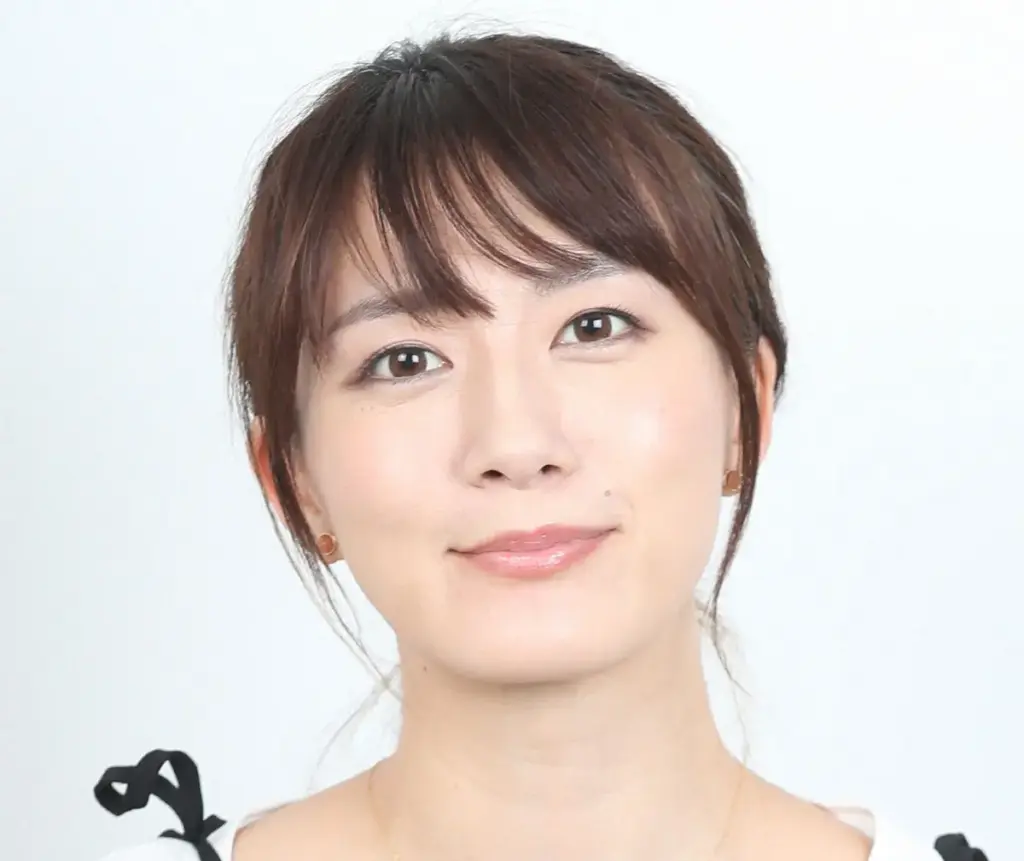 大島由香里　新幹線で遭遇「3列シートの真ん中で…」男性の配慮のなさにドン引き「引きません？」