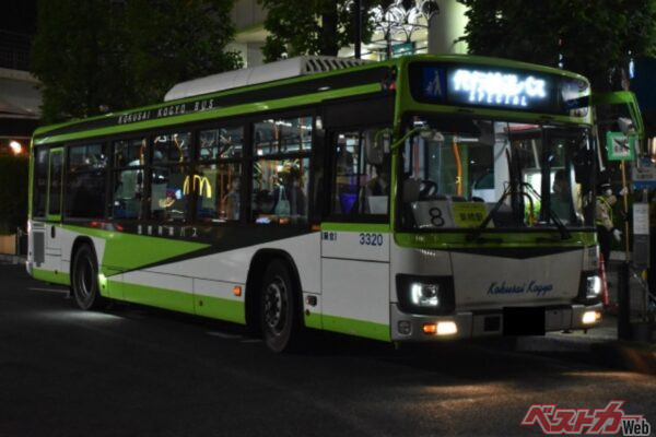 【自転車違反】予測がつかないからマジ危険……路線バス運転手が遭遇した自転車の迷惑運転3選