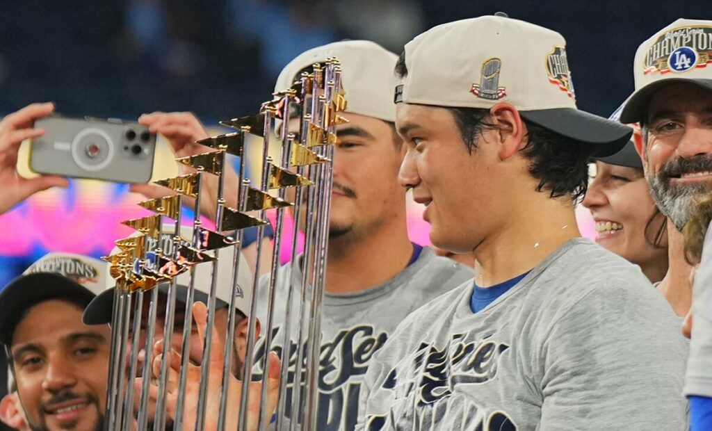 【野球】大谷翔平、3月開幕のWBC出場を回避すべき？　どうする侍ジャパン　選手生命を考えファンも我慢が必要か…　疲労度は想像を絶する